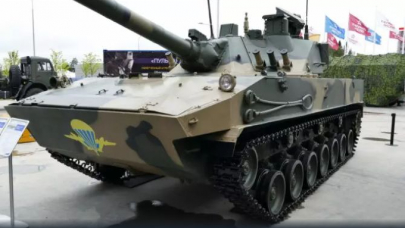 Индия иска да купи леки руски танкове за да контрира Китай