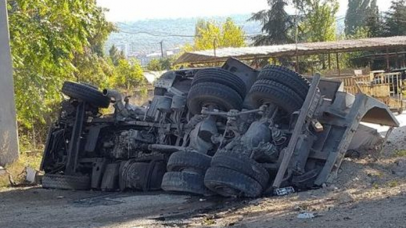 Три версии за невижданата трагедия с рухнал камион от Аспаруховия мост
