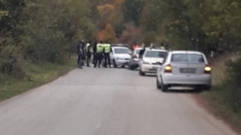 Тъпунгер: Шофьор без книжка натресе патрулка във Врачанско СНИМКА