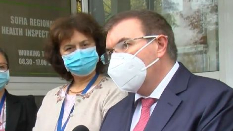 Здравният министър с важни новини за овладяването на К-19 в София и страната ВИДЕО