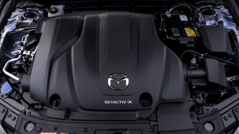 Mazda обнови своя революционен двигател Skyactiv-X СНИМКИ