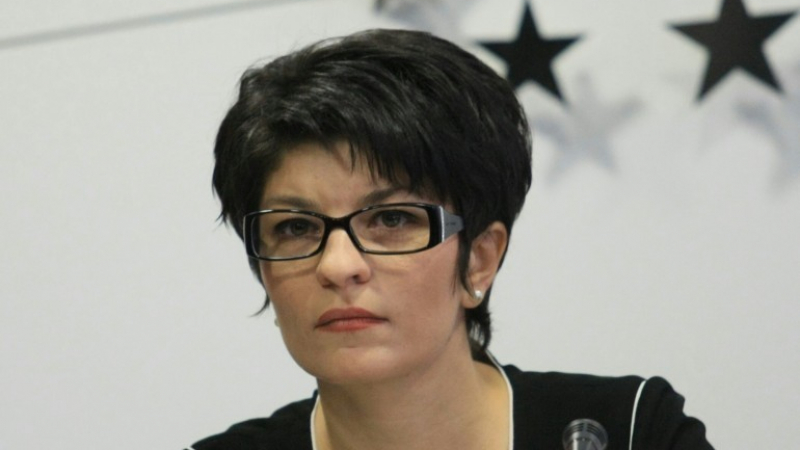 Съдът отхвърли жалбата на Нинова срещу Десислава Атанасова и ГЕРБ