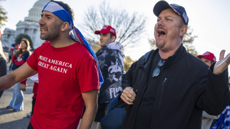 Привърженици на Тръмп проведоха шествие във Вашингтон
