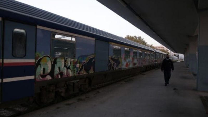 Гърция пусна влак с реанимация за болни от К-19 