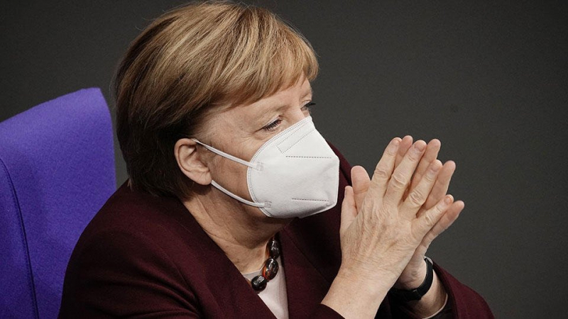 Меркел бие тревога за трета вълна на COVID-19