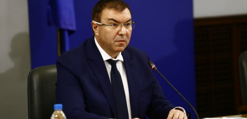 Министър Ангелов с добри новини за битката срещу К-19 ВИДЕО