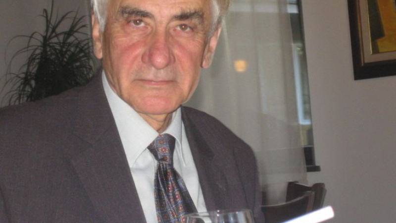 Почина бивш вицепремиер на България, Нинова потъна в скръб