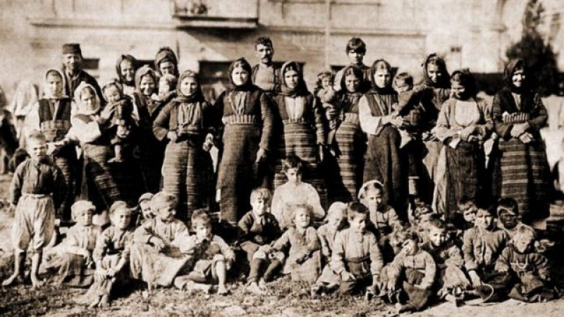 9 декември 1927 г. България "дари" Беломорието на Гърция