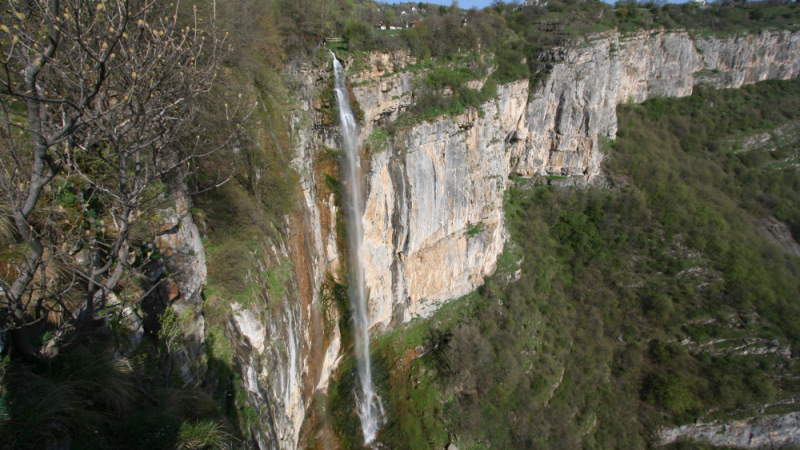 Спор без край: Кой е най-високият водопад в България и на Балканите
