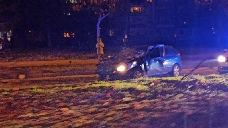 Зверска катастрофа в Пловдив, има ранени СНИМКИ 