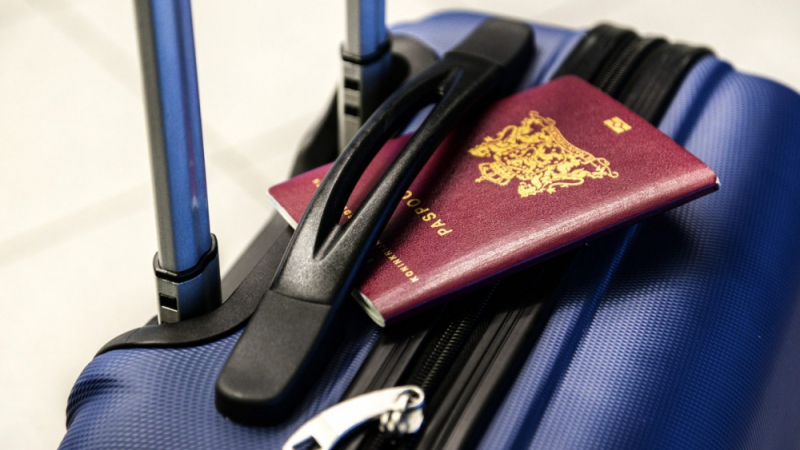 Авиокомпаниите въвеждат ваксинационен паспорт 