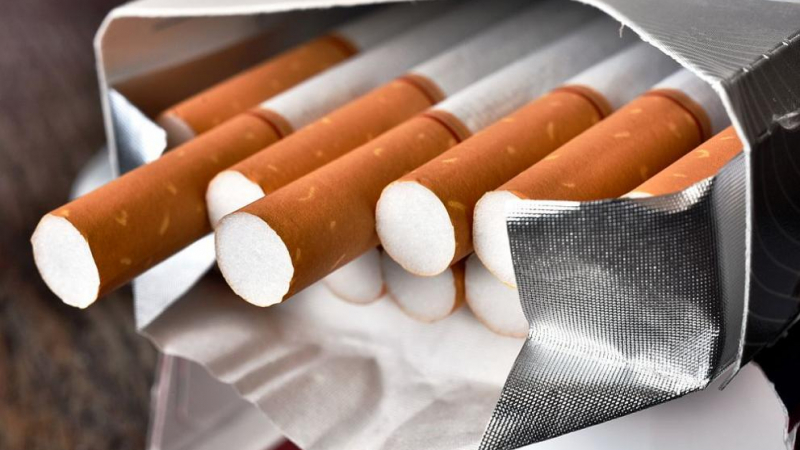 Митничари иззеха 3445 кутии цигари и около 14 кг тютюн
