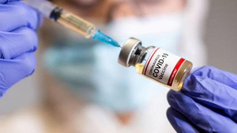 Компания заяви, че нейната ваксина защитава от всички щамове на коронавируса