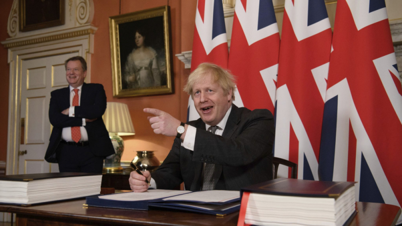Борис Джонсън заби последния пирон в отношенията между ЕС и Лондон 