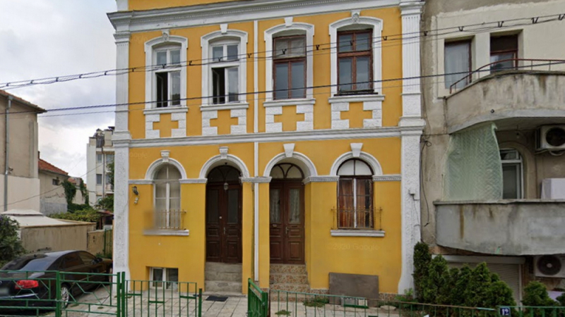 Фалстарт с продажбата на фамозен държавен апартамент в центъра на Бургас 