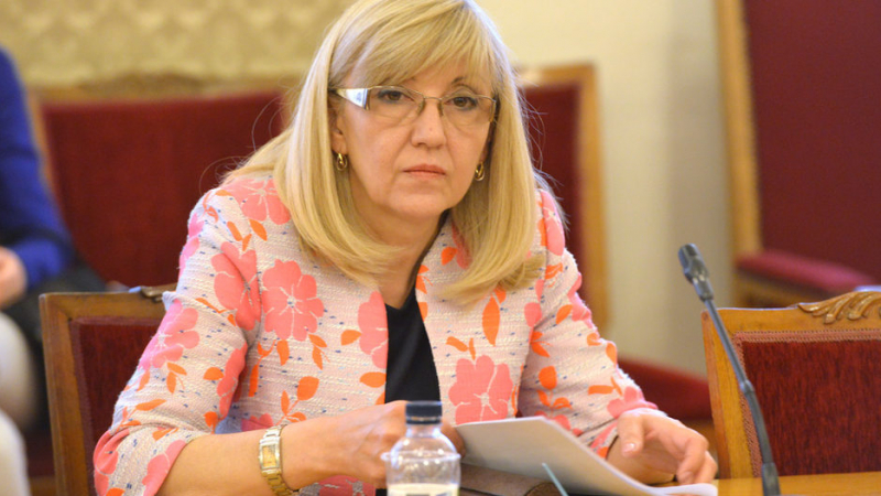 Министър Аврамова: В България никога не се е строило толкова много, както в последните години