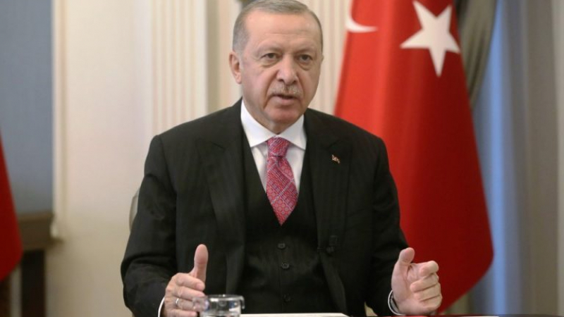 Турският президент: Време е за обсъждане на нова конституция