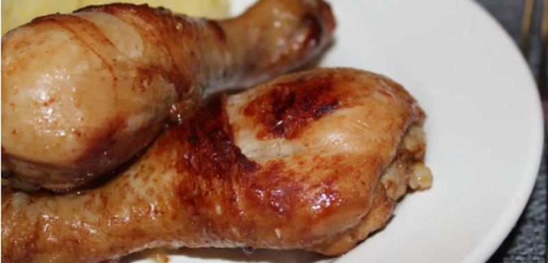 Тайната за вкусни пилешки бутчета без дълго стоене пред печката