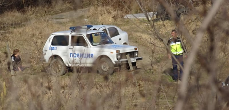 Зловеща находка в напоителен канал в Благоевград СНИМКИ 