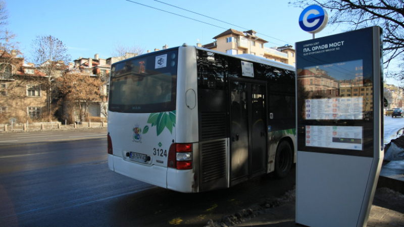 Е-таблата на градския транспорт в София не работят