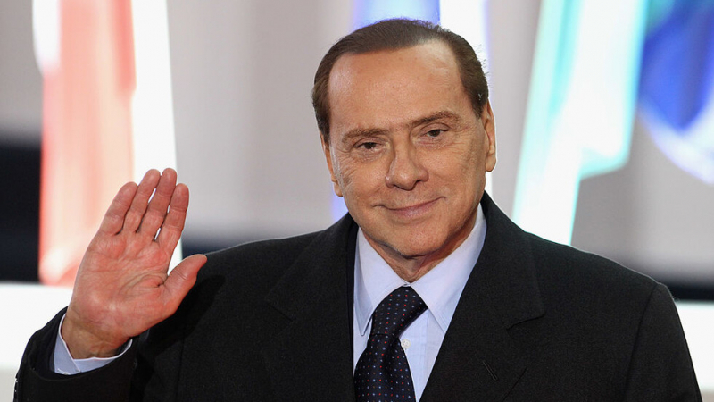 Силвио Берлускони се изпотроши в дома си, приемат го по спешност в болница 