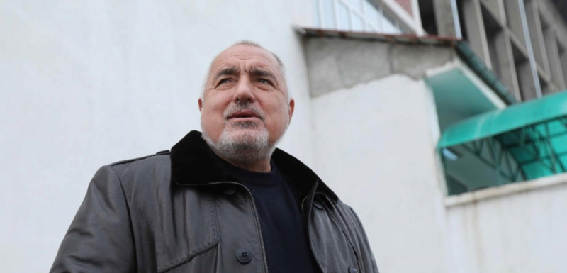 Борисов се прибира от резиденцията в "Бояна" у дома, без да се отбие в НС