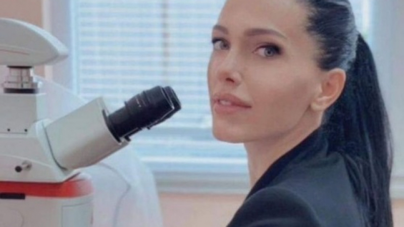 Ослепително красива лекарка от Северна Македония с успешна кариера в Пловдив СНИМКИ 
