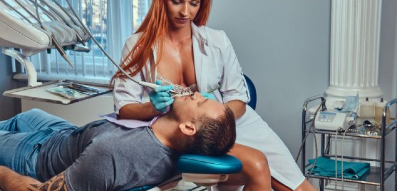 Зъболекарят ви може да разбере, че скоро сте правили орален секс