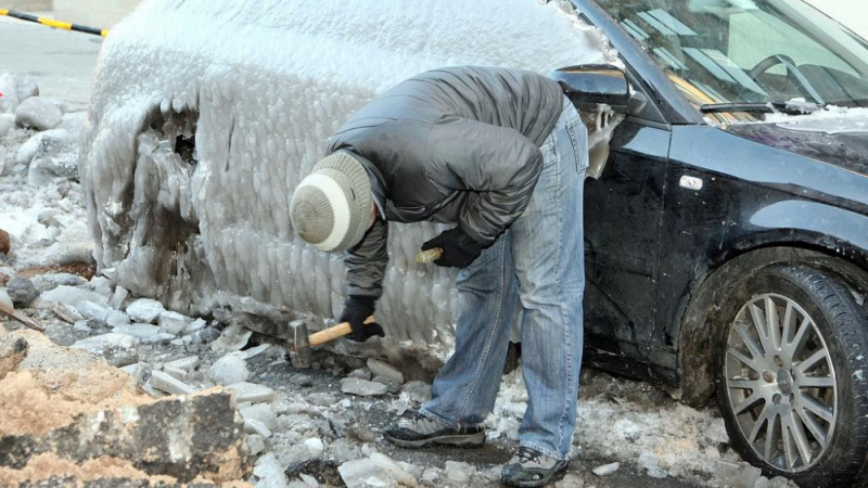 Проверявайте колата си всеки път преди тръгване в големите студове, ето защо 