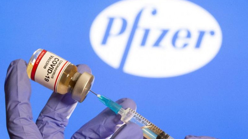 Учените с призив към световните правителства за ваксината Pfizer