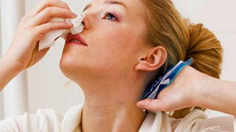 Как бързо да спрем кървенето от носа?