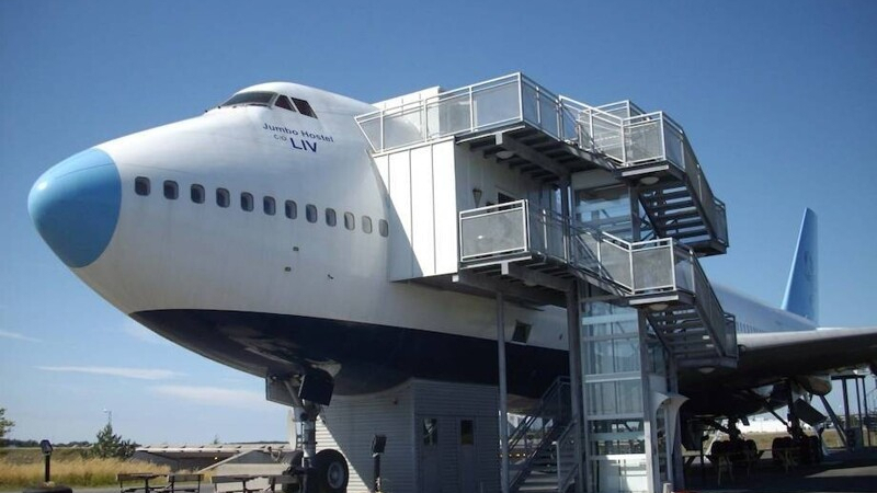 Вторият живот на Boeing 747: Най-необичайният хотел в света