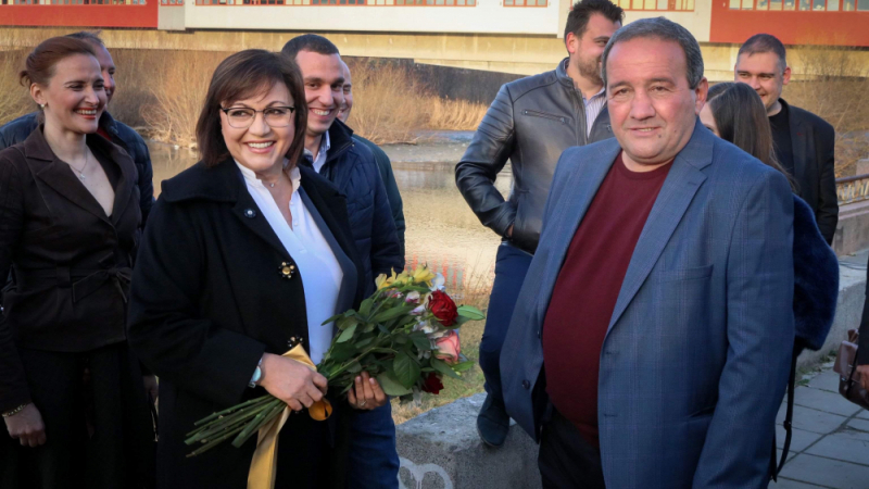 Нинова издаде защо е станала водач на листата в Пловдив