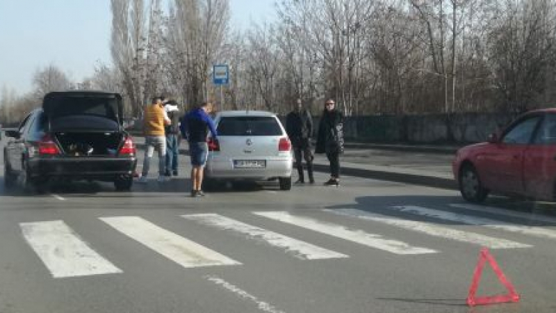 Кървав инцидент на ключов булевард в София СНИМКА