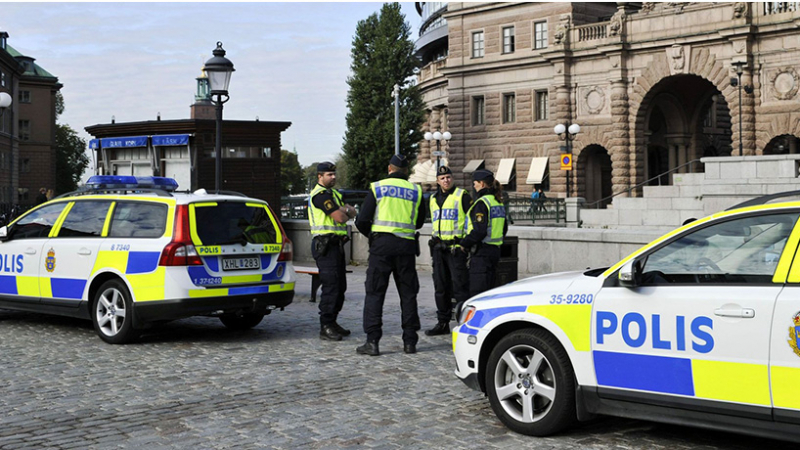 Ужас в Стокхолм, застреляха мъж, защото...