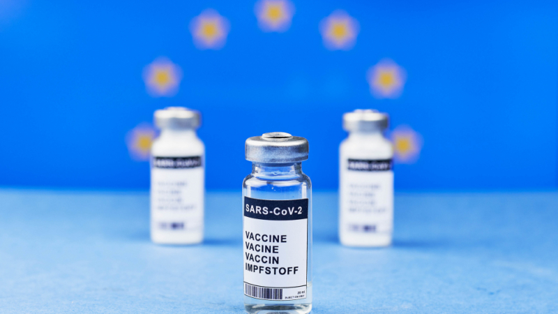 ЕС решава до седмици за 4-та ваксина и дали ще пътуваме свободно 