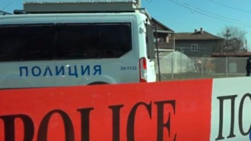 Пловдивско село на нокти заради насилник, млатил близките си с метални пръти