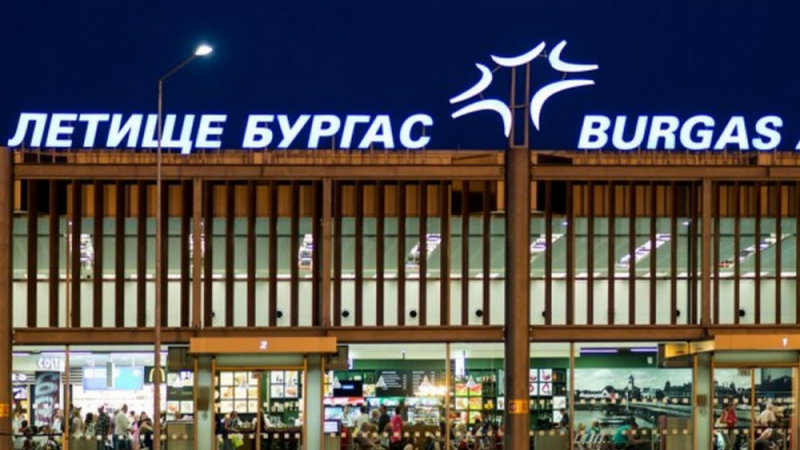 Затварят за две седмици Летище Бургас