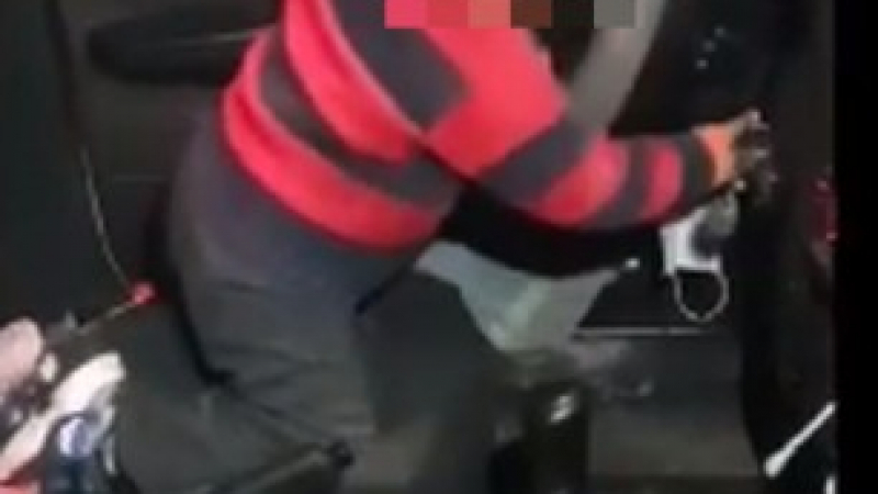 Нов Фончо: 3-годишно шИфьорче мощно форсира колата на тати