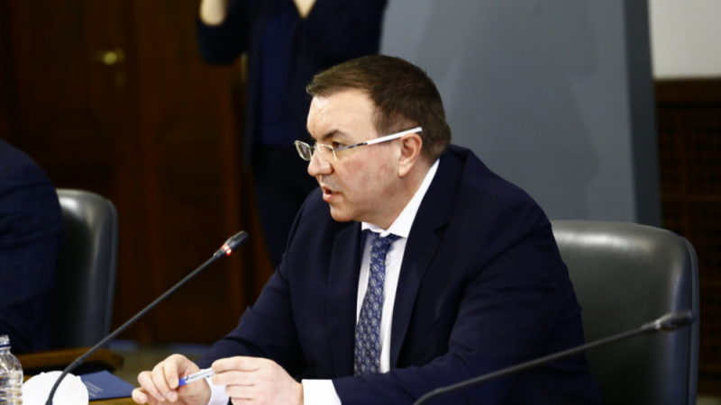 Здравният министър разкри удължава ли К-19 мерките и какво се случва с проф. Чорбанов