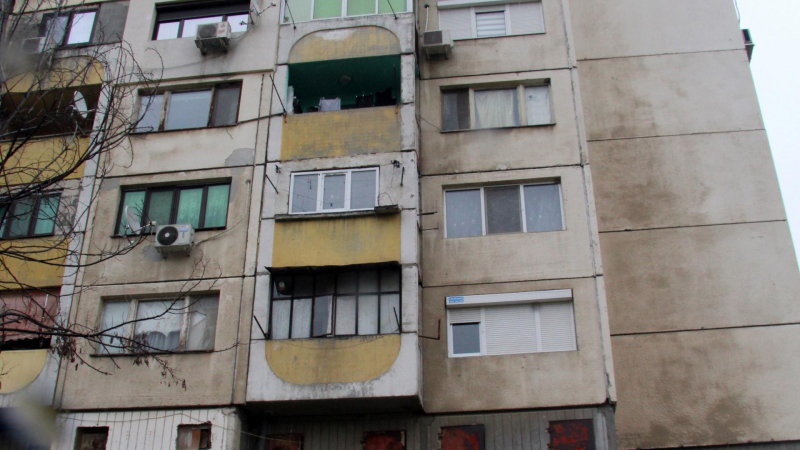 Незряща жена и дъщеря й скочиха от 7-и етаж в Стара Загора СНИМКИ