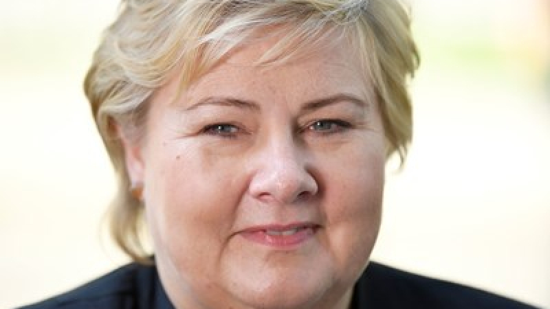 Спипаха премиерката на Норвегия в чутовна издънка, тя се покая публично 