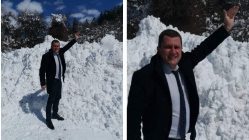 Два метра сняг затрупа село Чуйпетлово! Положението е бедствено, а кметът на Перник ликува ВИДЕО
