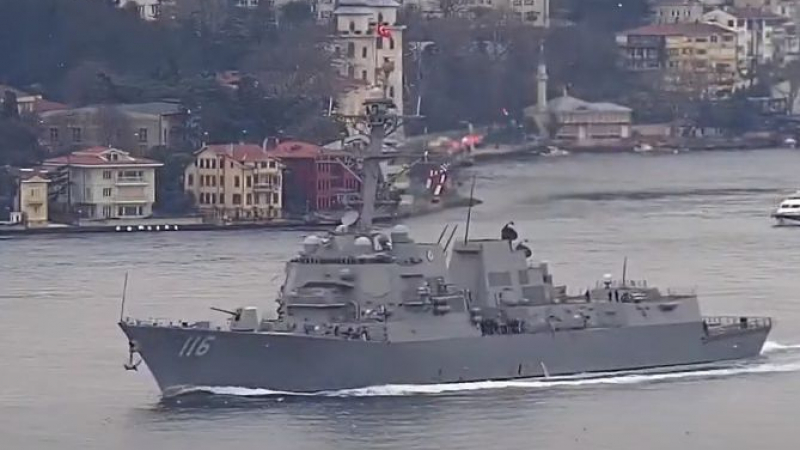 Втори разрушител от американския флот влиза в Черно море ВИДЕО