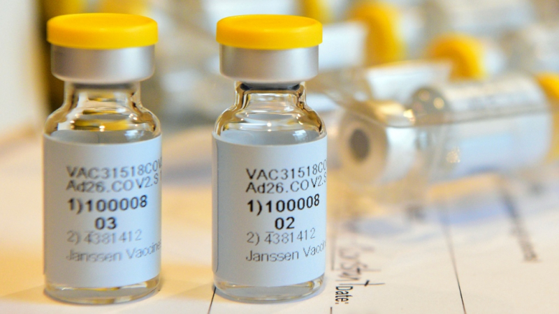 България дари на Босна и Херцеговина 50 000 ваксини против COVID-19