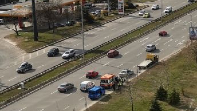 Тежък инцидент на "Цариградско шосе" в София зароди лют спор в мрежата СНИМКИ