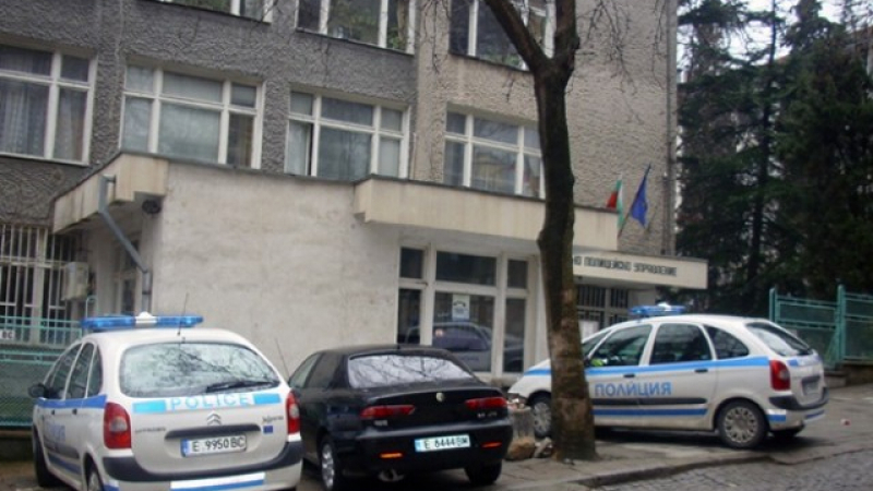 Нов К-19 скандал с полицай в Сандански 