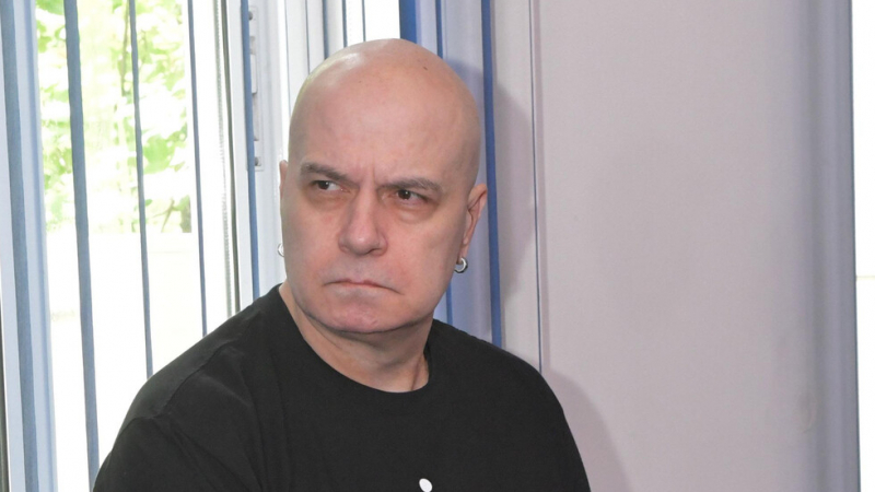Човек на Слави отвърна на Борисов за държавния преврат