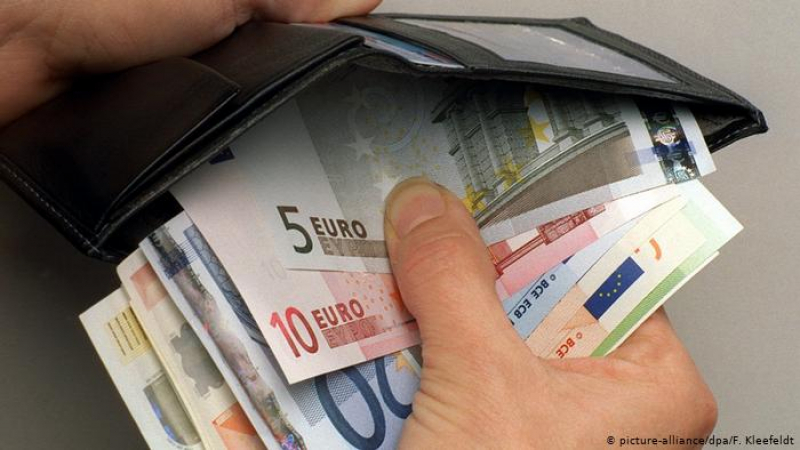 Икономист с мрачна прогноза: Идва инфлация - със или без еврото  