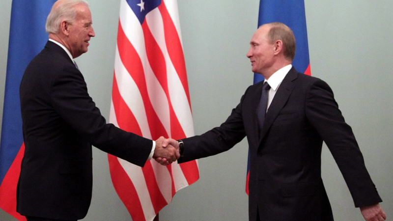 Кремъл издаде кога ще се срещнат Байдън и Путин  